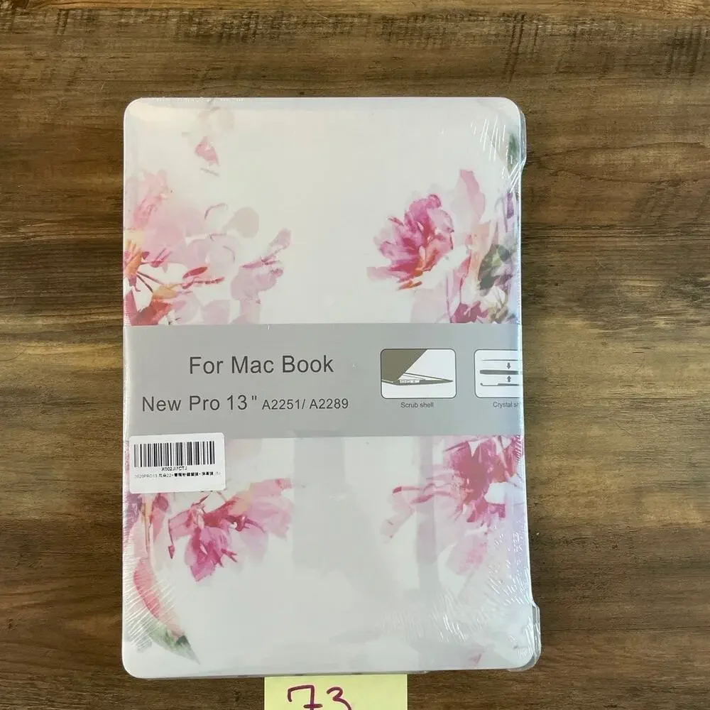 MacBook Pro 13” 2016-2020 pink floral design hardshell case